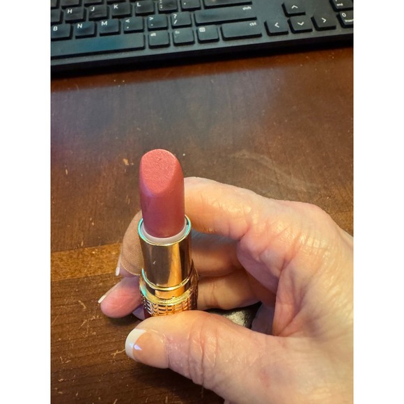 Lipstick bundle, 3 different colors.‎ NWOT - Picture 7 of 11